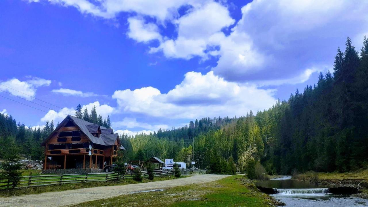 Маєток Горгани Hotel Synevyrs'ka Polyana Exterior photo